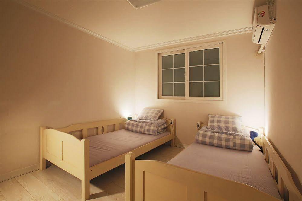 Garosu Stay Seoul Exterior photo